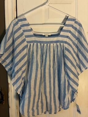 beachlunchlounge Blue & White Striped Square-Yoke Pullover Top size s/p women